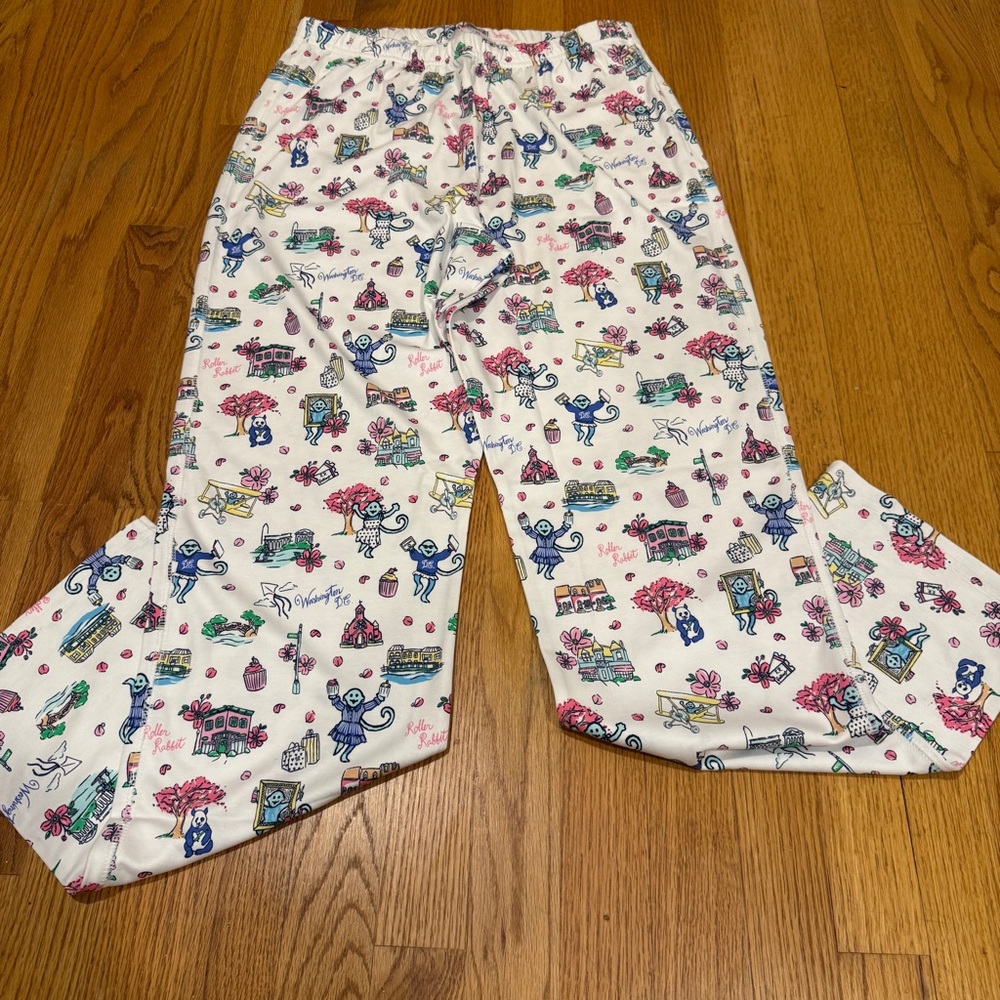 New with tags Roller Rabbit Washington DC Georgetown limited edition pajamas. - Picture 4 of 8